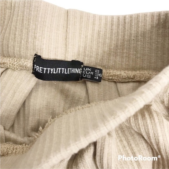 Prettylittlething tan ribbed aline style skirt size 4 - Picture 4 of 7